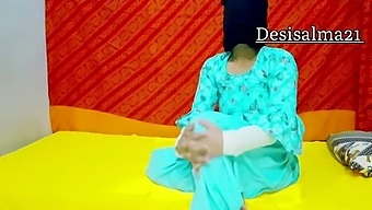 Indian Muslim Girlfriend Fucked On Eid By Neighbor