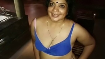 Mature Indian Mom Mallu Chechi Gives A Cum Swallowing Massage
