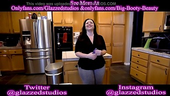 Part 2: Tits Of My Distracting Stepmom In Trailer